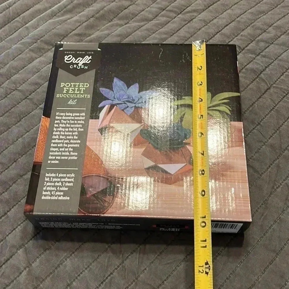 Fun Potted Felt Succulents kit - Picture 3 of 4